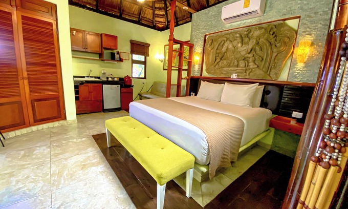 Villa Juarez House | HOTEL COCOS CABAÑAS - JUNIOR SUITE VERDE