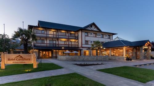 El Bolson Hotel | Hotel Cordillera