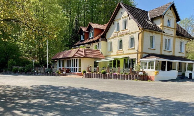 Schieder-Schwalenberg Hotel | Hotel Elfenberg