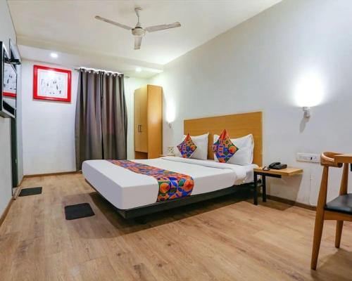 New Delhi House | Hotel Fab Green Inn