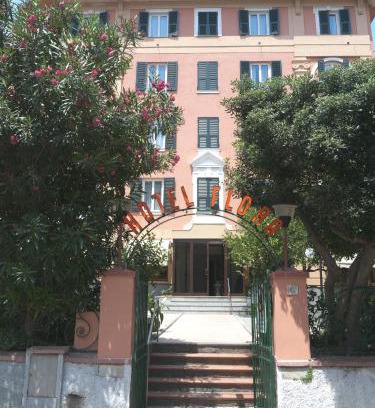 Celle Ligure Hotel | Hotel Flora