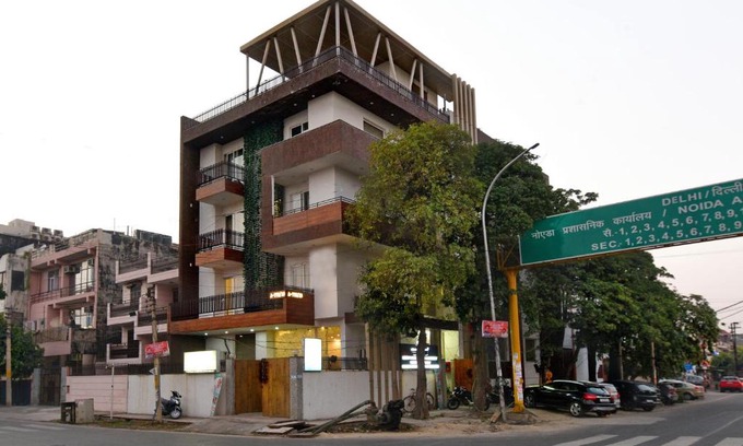Sector 27 Hotel | Hotel Fortune Inn By F9 Hotels