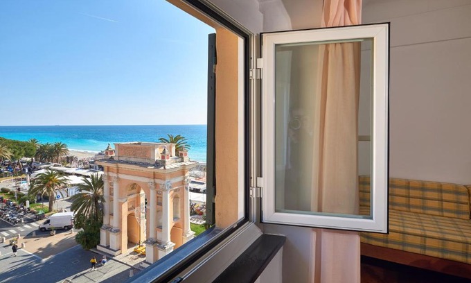 Finale Ligure Hotel | Hotel Garibaldi