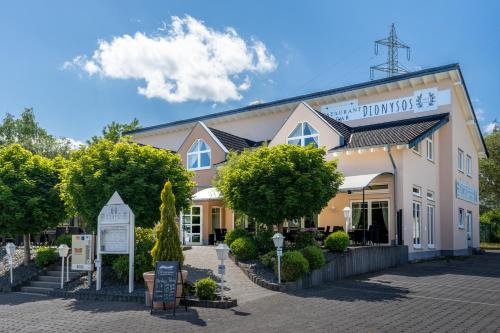 Ransbach-Baumbach Hotel | Hotel Grado
