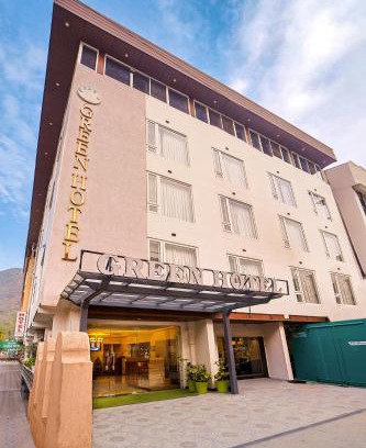 Tapovan Hotel | Hotel Green - Behind Parmarth Niketan