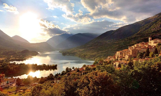 Barrea Hotel | HOTEL HOLIDAYS a Barrea - Natura, Relax e Benessere nel Parco d'Abruzzo