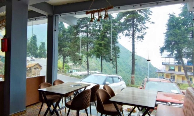 Mussoorie Hotel | Hotel Kempty Retreat