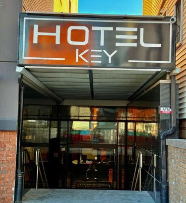 Queens Hotel | Hotel Key