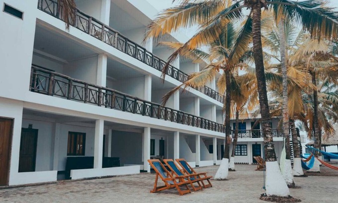 San Bernardo del Viento Hotel | HOTEL LOS TAMBOS DEL CARIBE BEACH