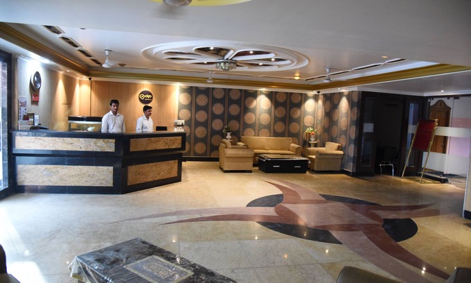 Jaipur District Hotel | Hotel Meenakshi Palace