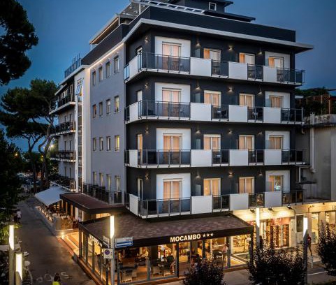 Riccione Hotel | Hotel Mocambo Riccione CENTRALISSIMO AL MARE