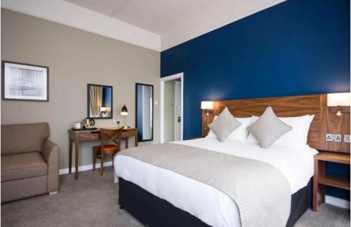 Aerocity Hotel | Hotel Moon Residency-Near IGI-Airport-Terminal-3