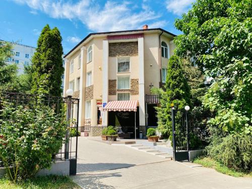 Chornomorsk Hotel | Hotel Nika