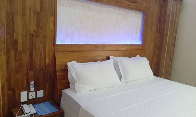 Littoral Department Hotel | Hotel Noahgarden 3