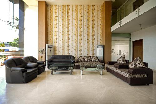 Shamshabad Hotel | Hotel O A R International
