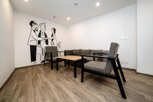 Old Gurgaon Hotel | Hotel O Elite