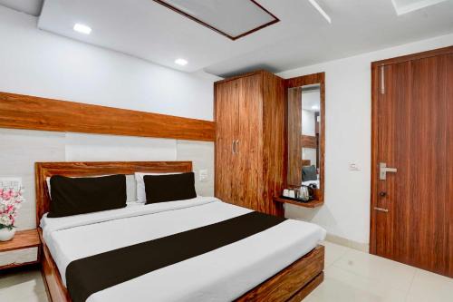 Bathinda Hotel | Hotel O Mall Road Bathinda Hotel Galaxy