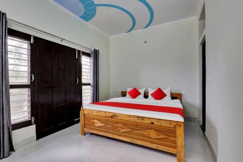Bhimtal Hotel | Hotel O MOUNTAIN