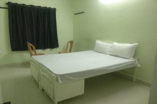 Medchal Hotel | Hotel O REDDY'S GRAND LUXURY ROOMS