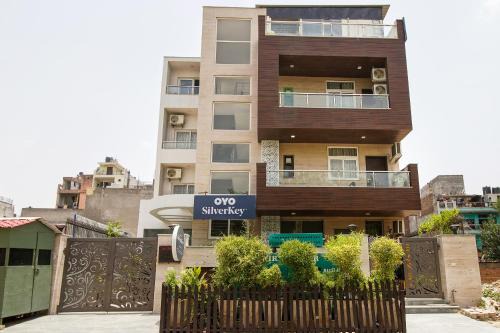 DLF Phase 1 Hotel | Hotel O Yor Residency
