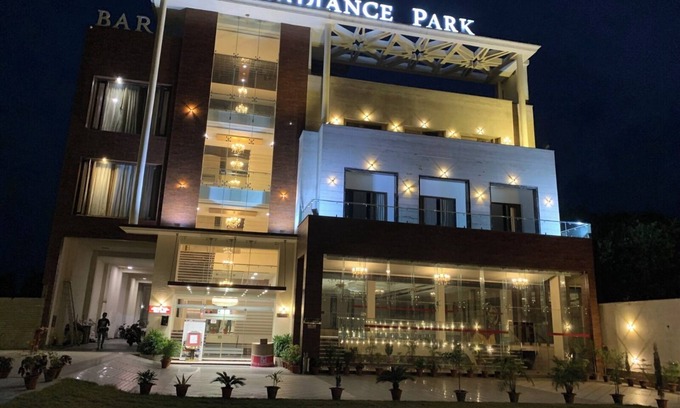 Rampur Hotel | HOTEL RADIANCE PARK RAMPUR