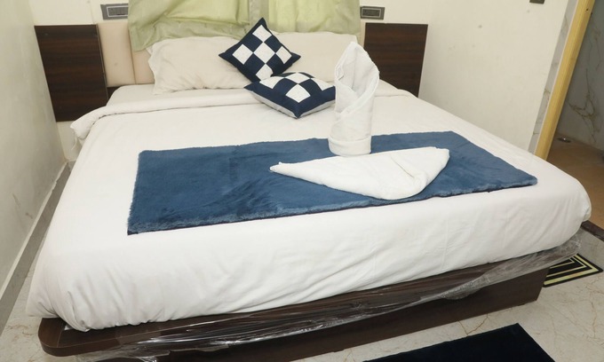 Whitefield Hotel | Hotel Rest O ITPL