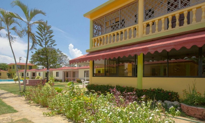 Cabarete Apartment | Hotel room with pool, TV, safe, internet near sandy beach
