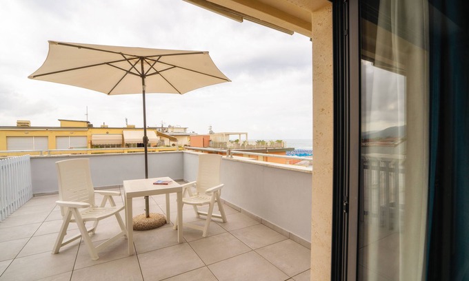 Lido di Camaiore Hotel | Hotel Sirio