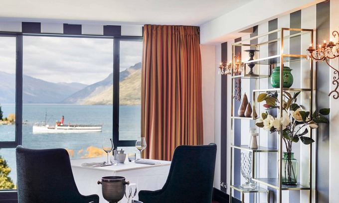 Queenstown Hotel | Hotel St Moritz, Queenstown - MGallery