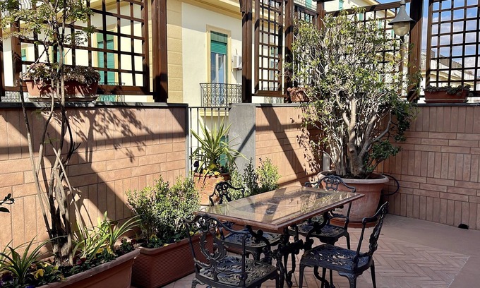 Naples City Centre Hotel | Hotel Suite Ares