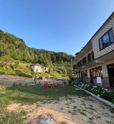 Dalhousie House | Hotel Sunset Lagoon Dalhousie Talai Chamba
