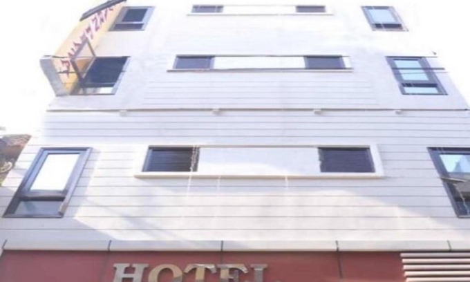 Amritsar Hotel | Hotel Swaran Plaza by WB Inn