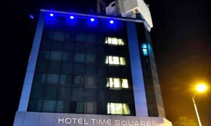 Thane West Hotel | Hotel Time Square