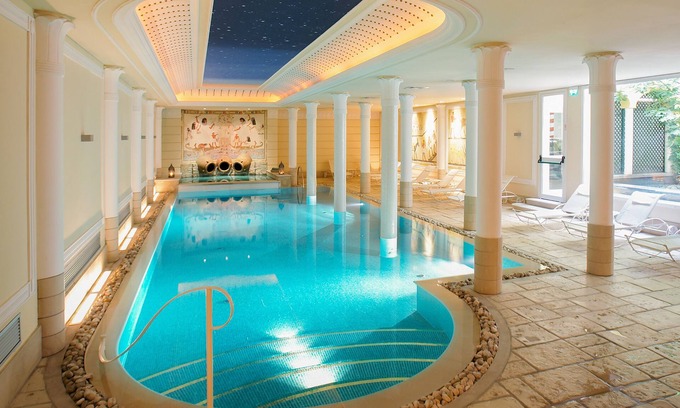 Historic Centre Hotel | Hotel Victoria & Iside Spa