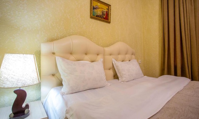 Kutaisi House | HOTEL VLADi