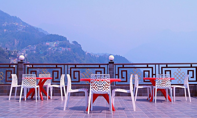 Gangtok Hotel | HOTEL YEASEL CONTINENTAL