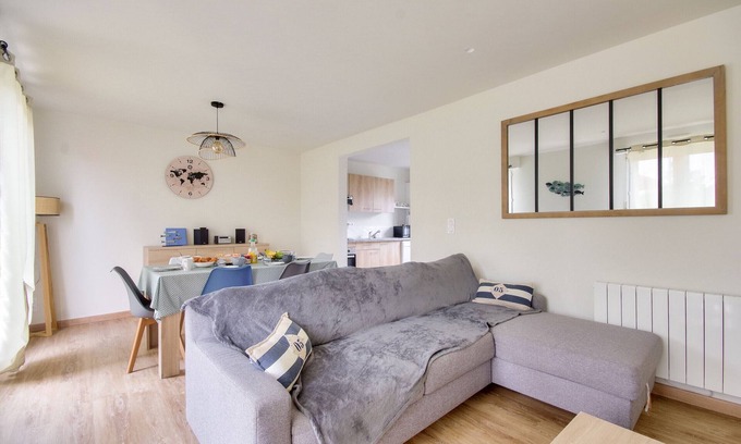 Erquy Ski Chalet | House & garden - 650 m from des Montiers beach