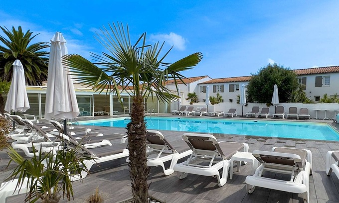 La Couarde-sur-Mer House | House in residence close to beaches and shops