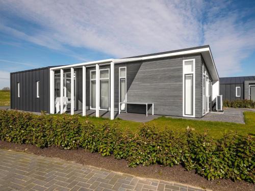 Wemeldinge House | House in Zeeland near the Dyke
