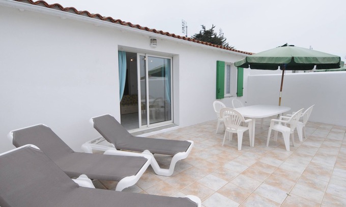 Rivedoux-Plage House | house iris de70m² close to the beach all quiet area with bike