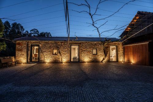 Trofa Ski Chalet | House Porto Covelas - Avós