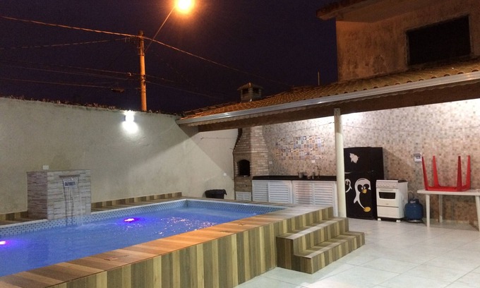 Guilhermina House | HOUSE WITH SWIMMING POOL ON GUILHERMINA BEACH