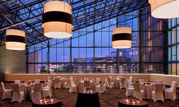 Uptown Hotel | Houston Marriott West Loop by The Galleria