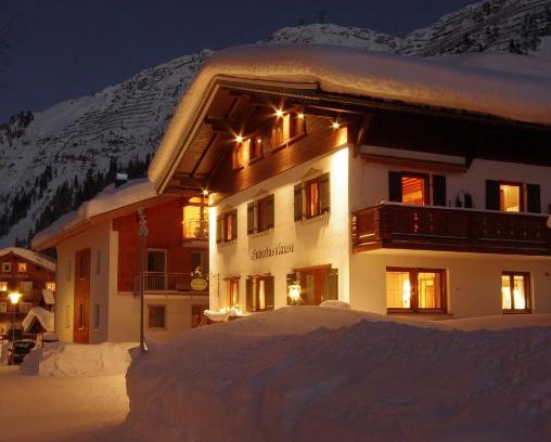 Lech am Arlberg Apartment | Hubertusklause