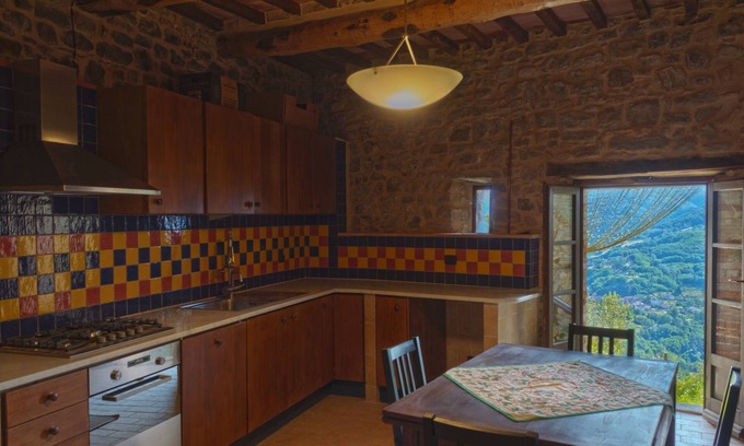 Perpoli Apartment | Huge Medieval Apartment in historic Tuscan Villa, 100% remodeled + pool
