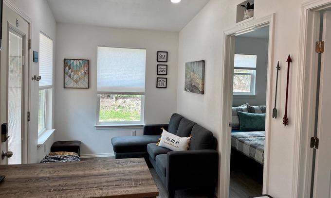 New Braunfels Cottage | Hunka Hunka Guadalupe Love!