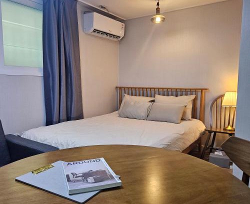 Ujangsan-dong Apartment | HWAGOK HAM STAY, Hongdae 20 minute