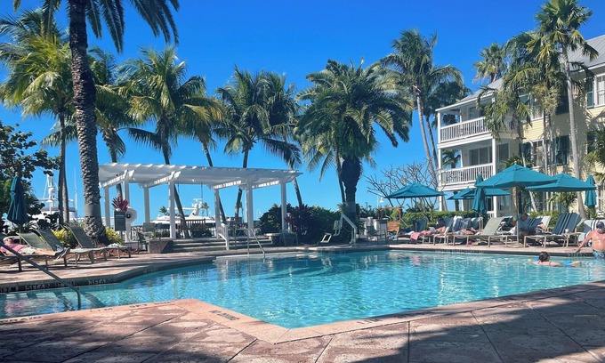 Truman Annex House | Hyatt Sunset Harbor Key West Studio MAR 10-16 & MAR17-23 2 STUDIO UNITS AVAIL
