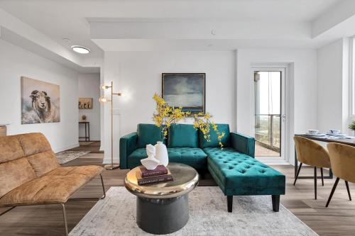 Kitchener Apartment | Hydropool Spa HotTub