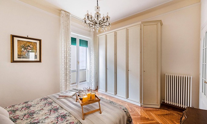 Sanremo Centre Apartment | I Fiori 3 16 Apartment by Wonderful Italy